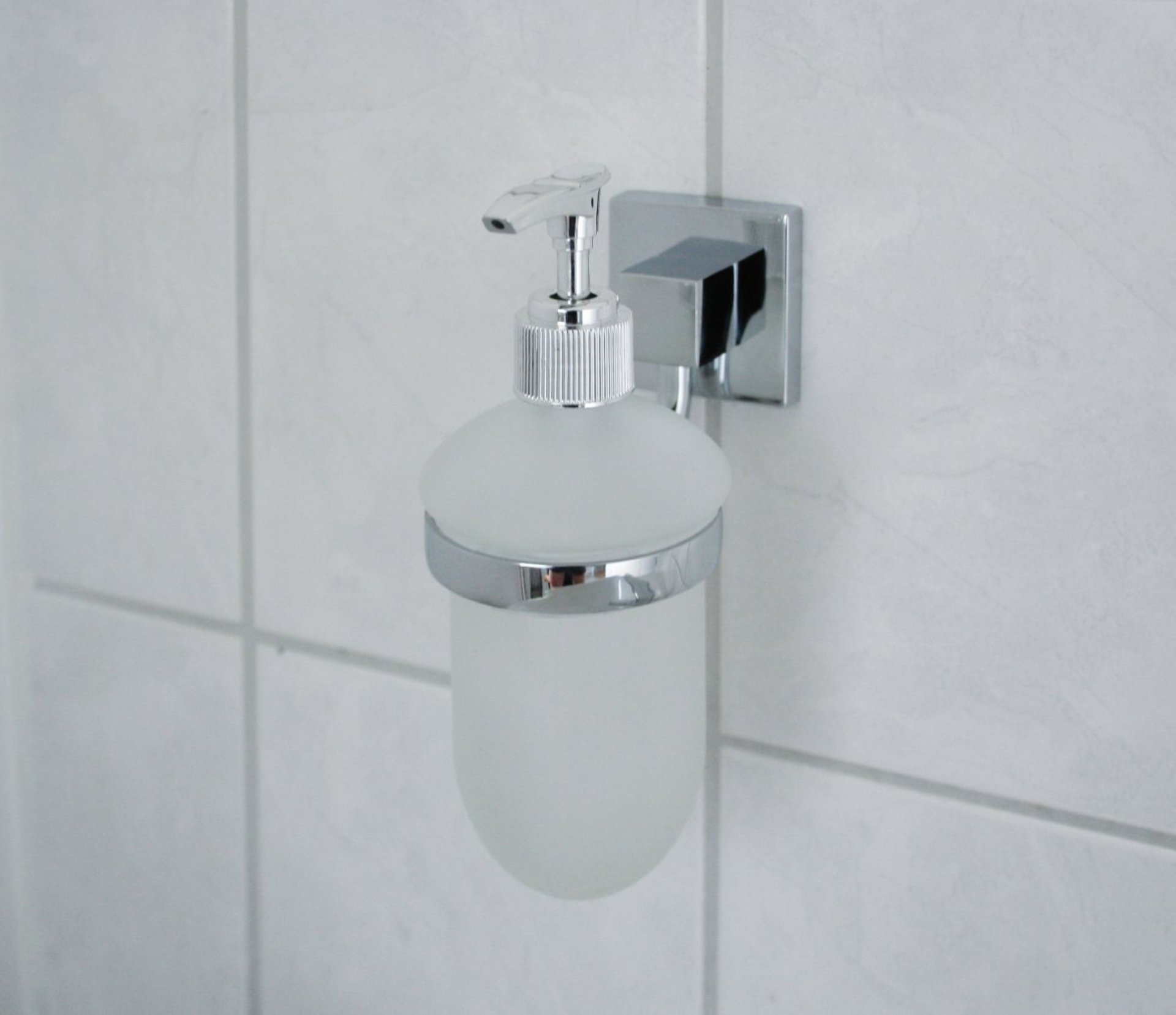 Fackelmann MARE Seifenspender, Chrom glänzend