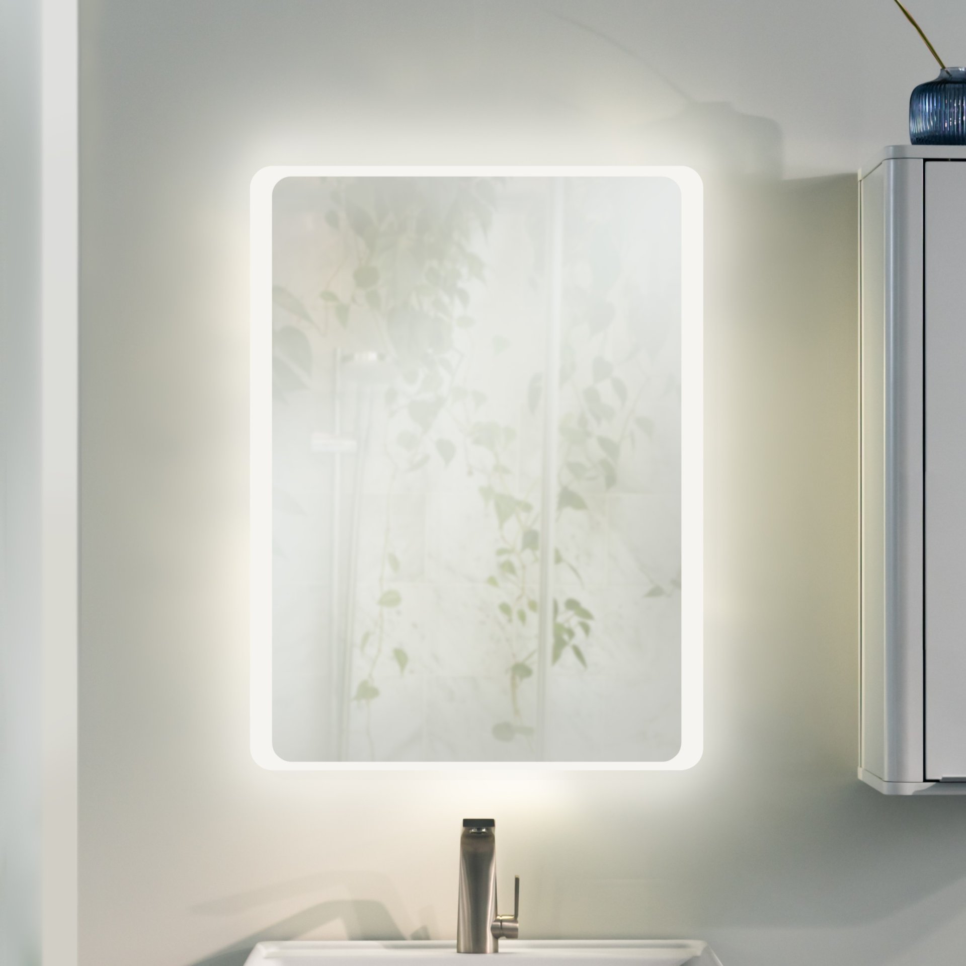 BADEDU SORA LED Spiegel 60 cm breit, Anti-Beschlag