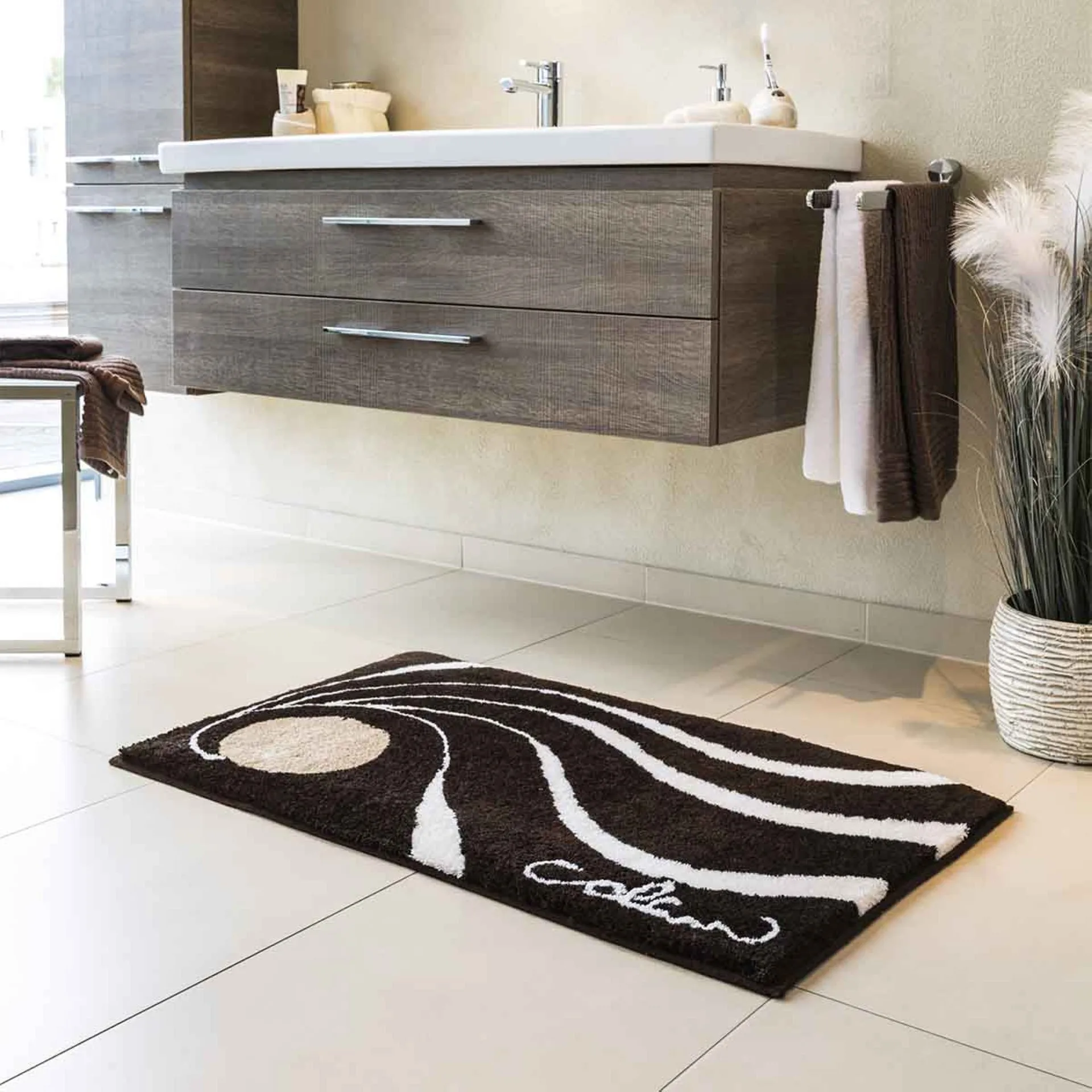 GRUND COLANI 18 Badematte 60 x 100 cm Braun