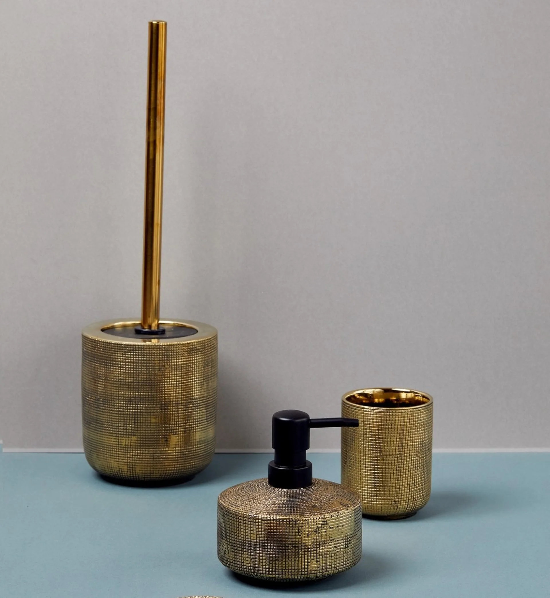 WENKO RIVARA Accessoire Set, Gold, Zahnputzbecher, Seifenspender, WC-Garnitur, Keramik