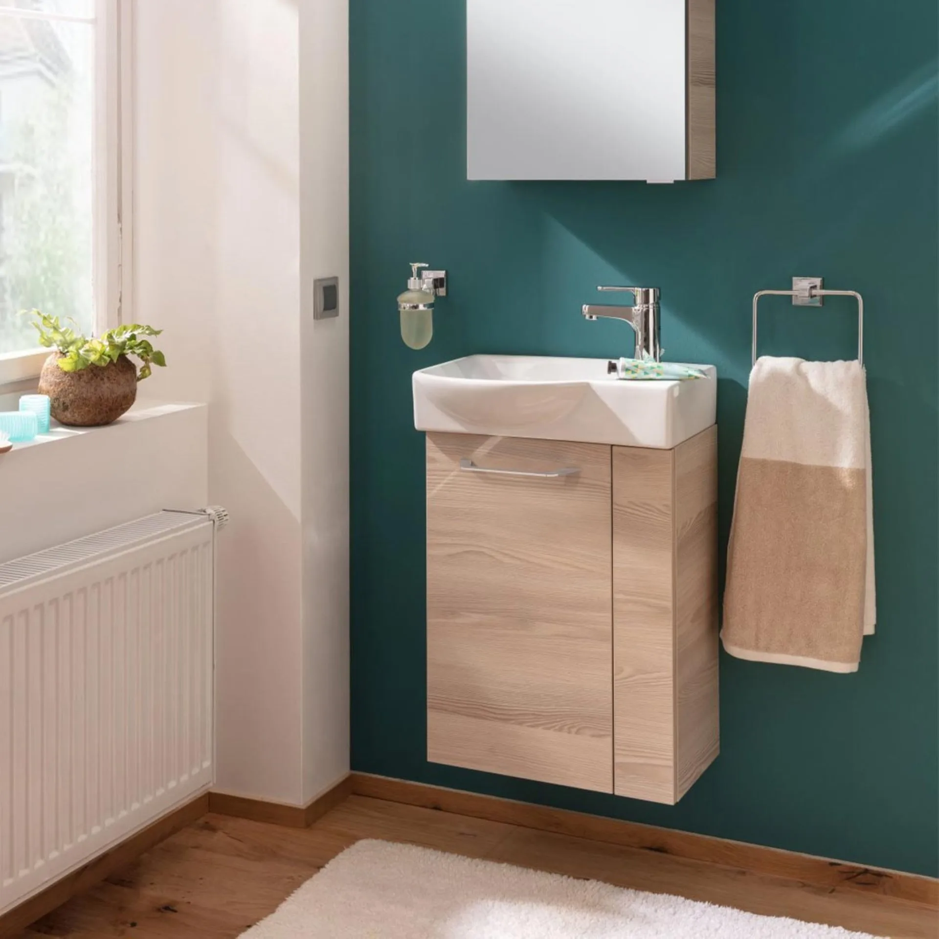 FACKELMANN SBC B.CLEVER Waschbeckenunterschrank Gäste WC 45 cm breit, Braun hell, Türanschlag links