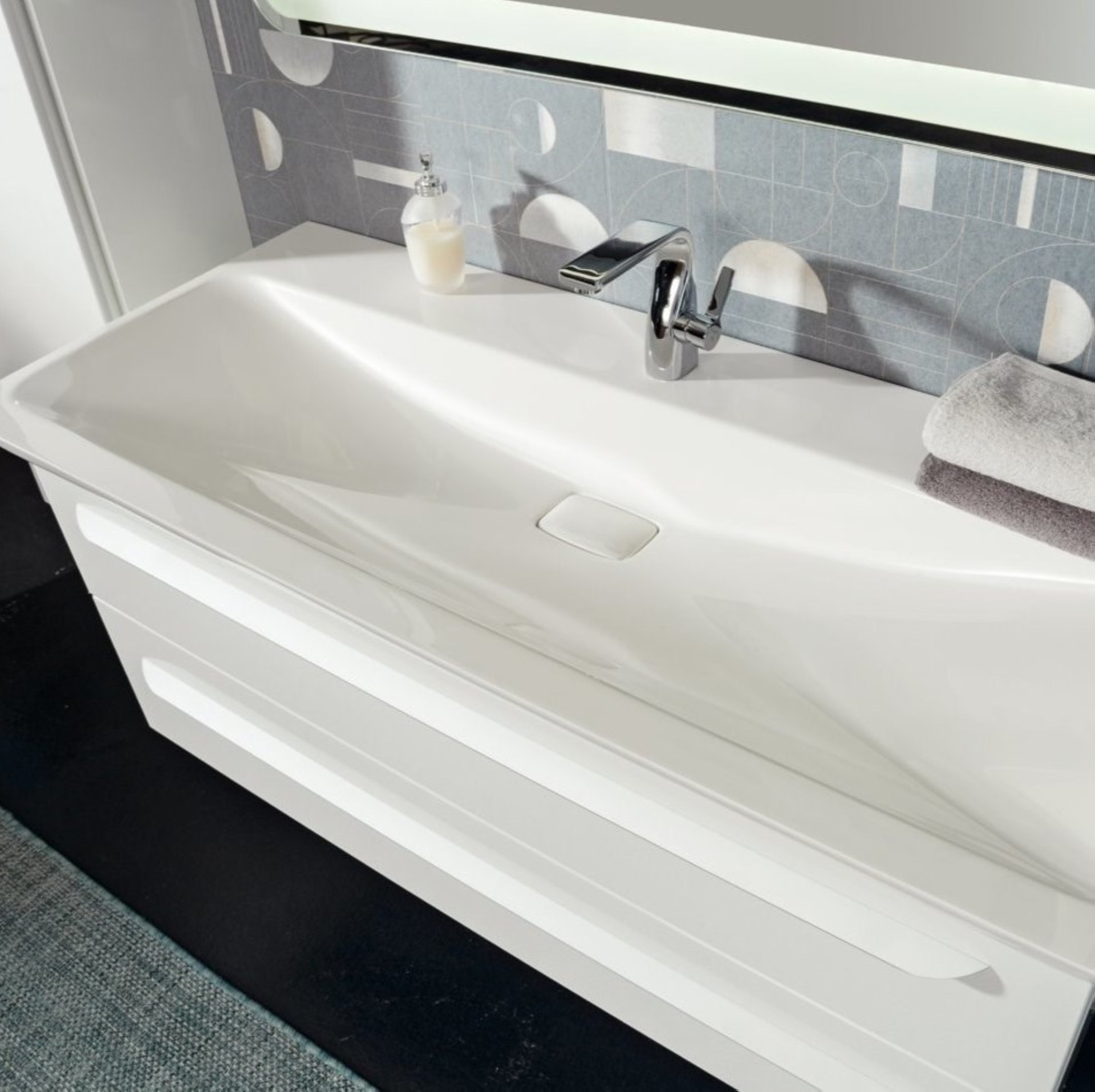 Lanzet M9 Waschbecken 127 cm, 1 Hahnloch