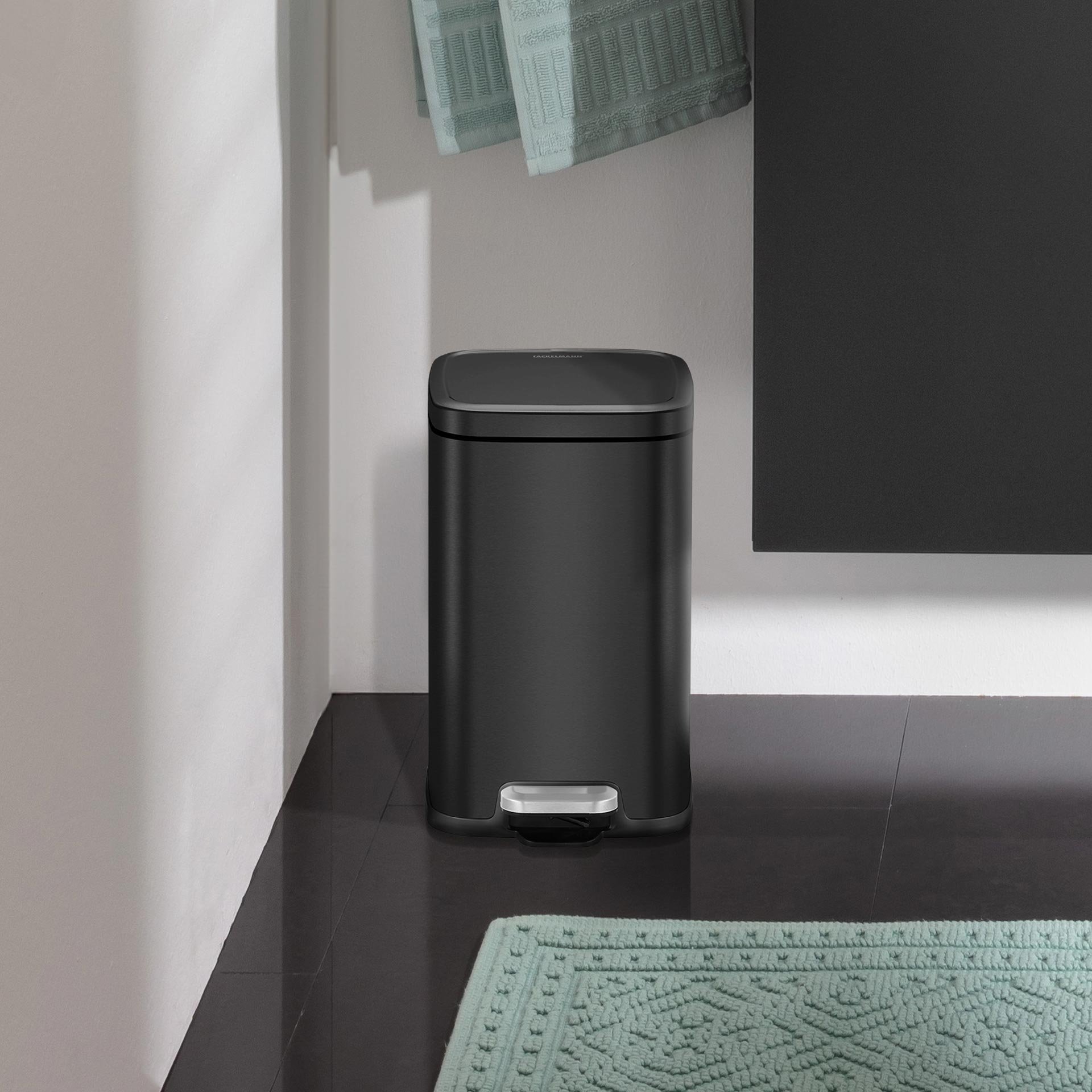 FACKELMANN LONDON Kosmetikeimer 4 Liter, Schwarz matt